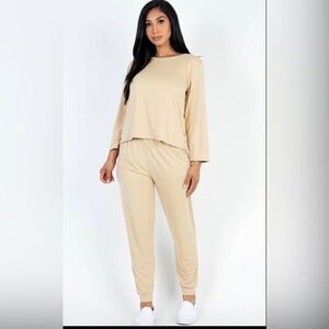 Capella Sweatshirt and Jogger Pants